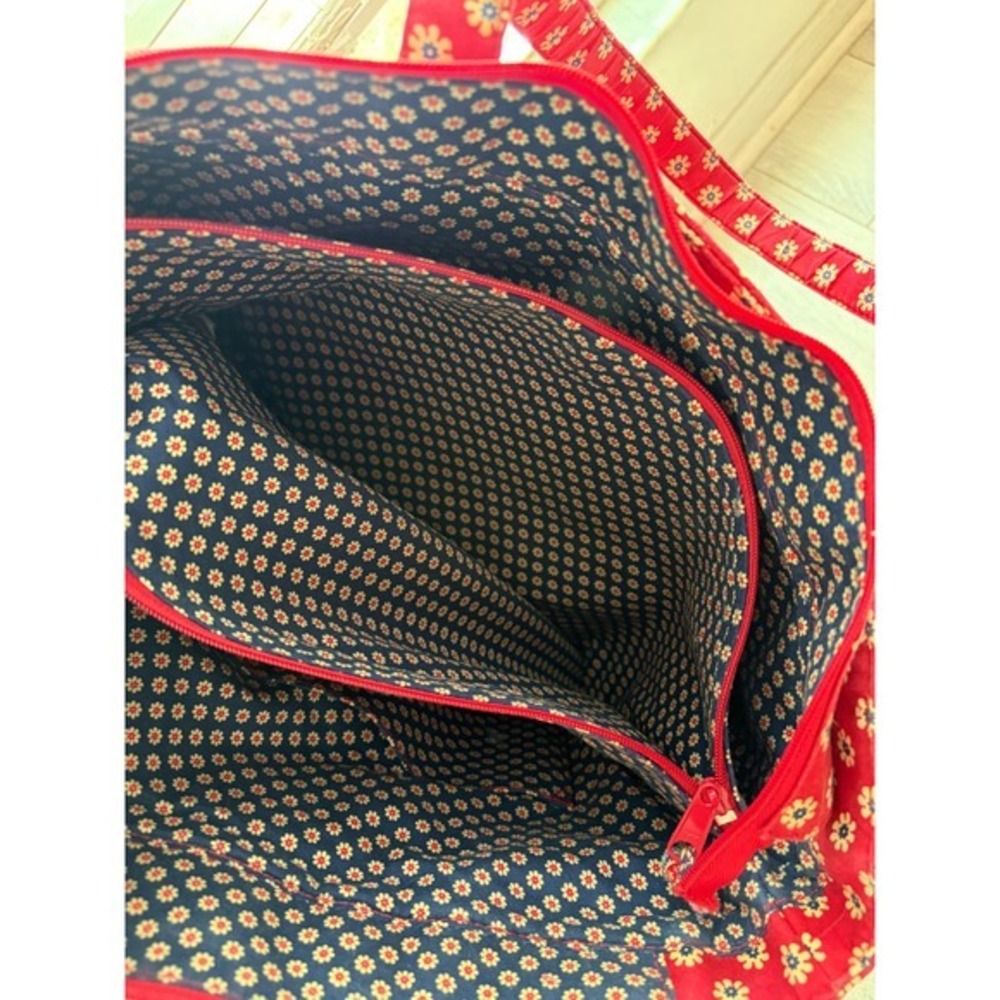 Vintage Vera Bradley Quilted Red Floral Tote Bag - Picture 5 of 6